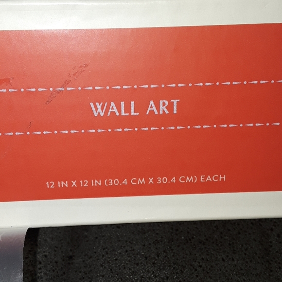 2 Beautiful flower love and be happy frame photos! - Picture 3 of 3